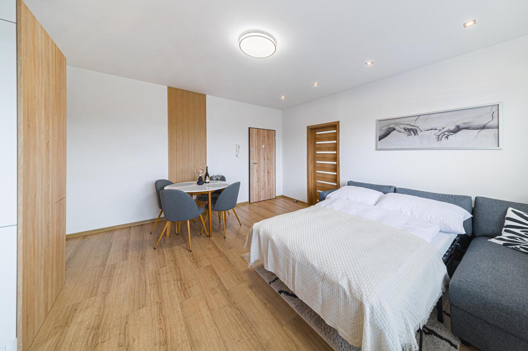 Tower Apartments Orchid & Amber Spišská Nová Ves Dış mekan fotoğraf